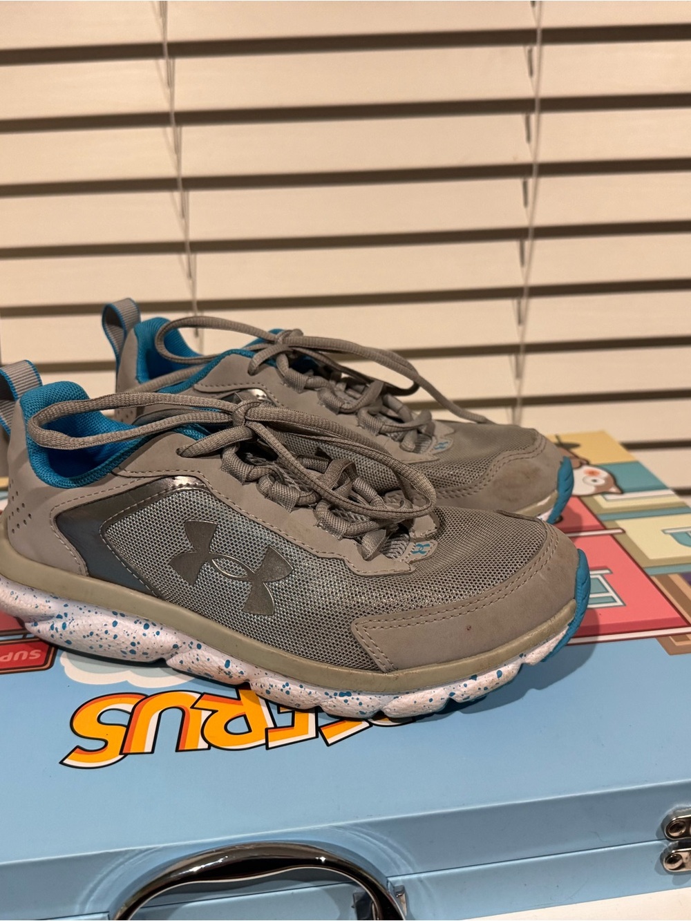 Under Armour Kids Gray Sneakers with Blue Interior